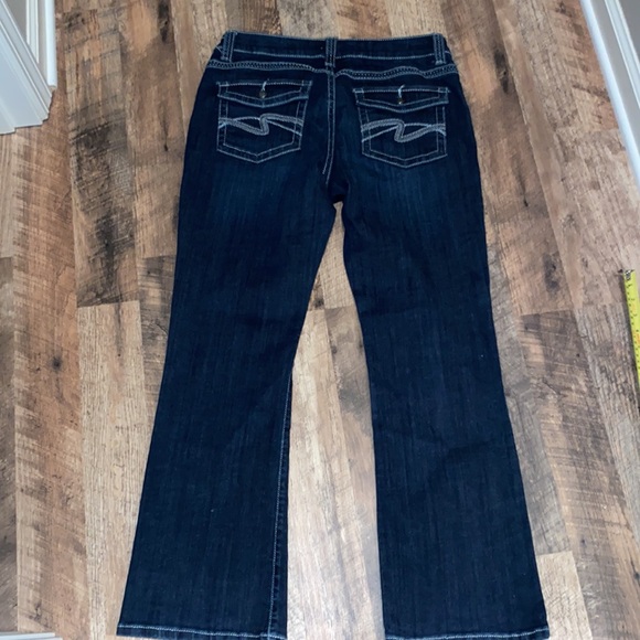 Lee Slender Secrets Embellished lowered on the waist Jeans- - Picture 2 of 12